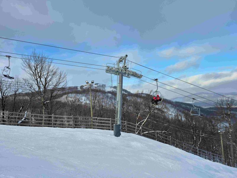 Bromont Montagne - Il est temps de tester vos carres Bromont Montagne - Il est temps de tester vos carres